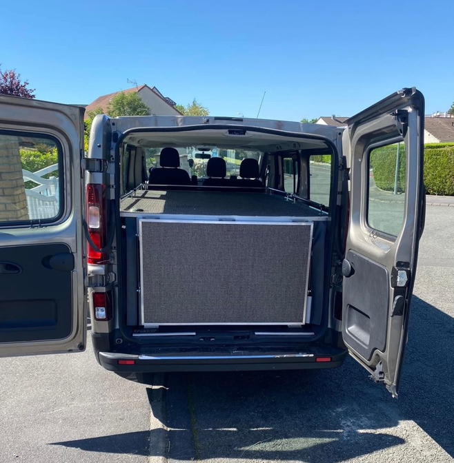 RENAULT TRAFIC DOUBLE CORPS